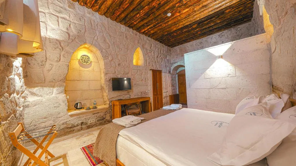 Corner Deluxe Oda, Vadi Manzaralı,