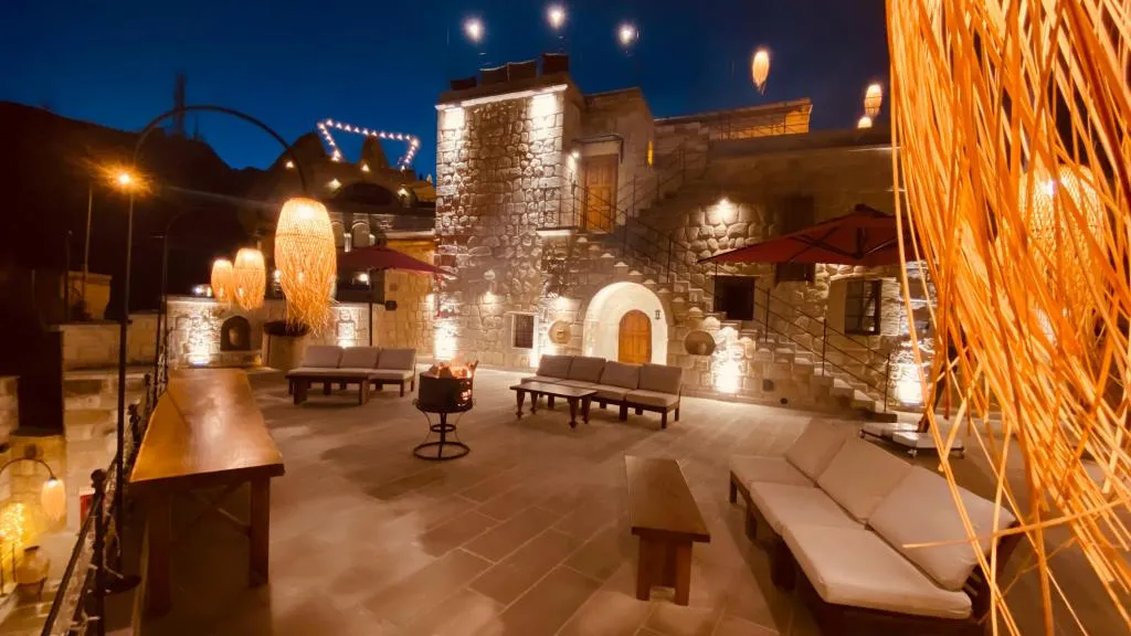 Corner Deluxe Oda, Vadi Manzaralı,