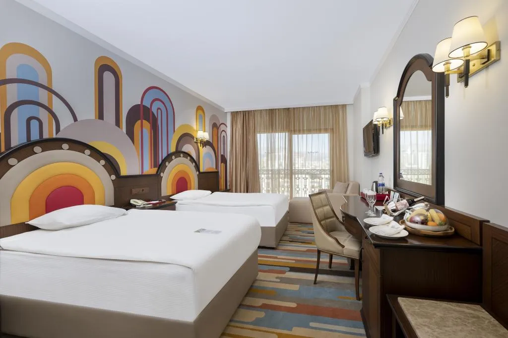 Deluxe Standard Room City View Double
