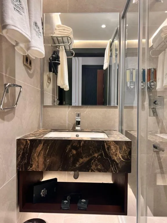 Standart Oda,Şehir Manzaralı
