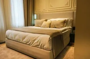 Sur Royals Hotel's