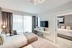 The Oba Hotel