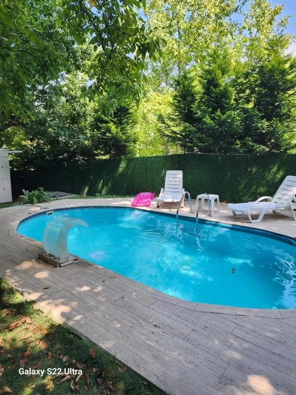 02 Isıtımalı Oval Havuzlu Bungalov