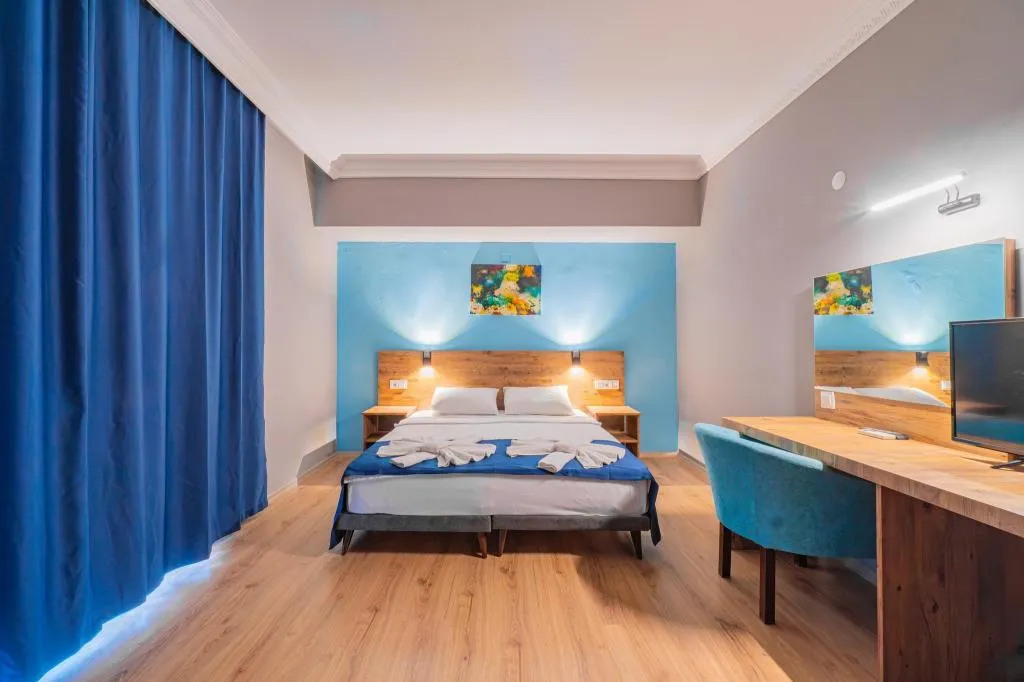 Standart Oda Kara Manzaralı