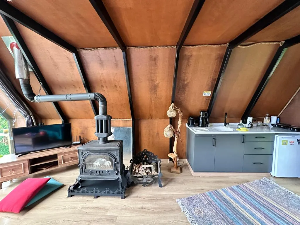 Jakuzili Bungalow ,Dağ veya Havuz Manzaralı,Özel Havuzlu (Isıtmasız)