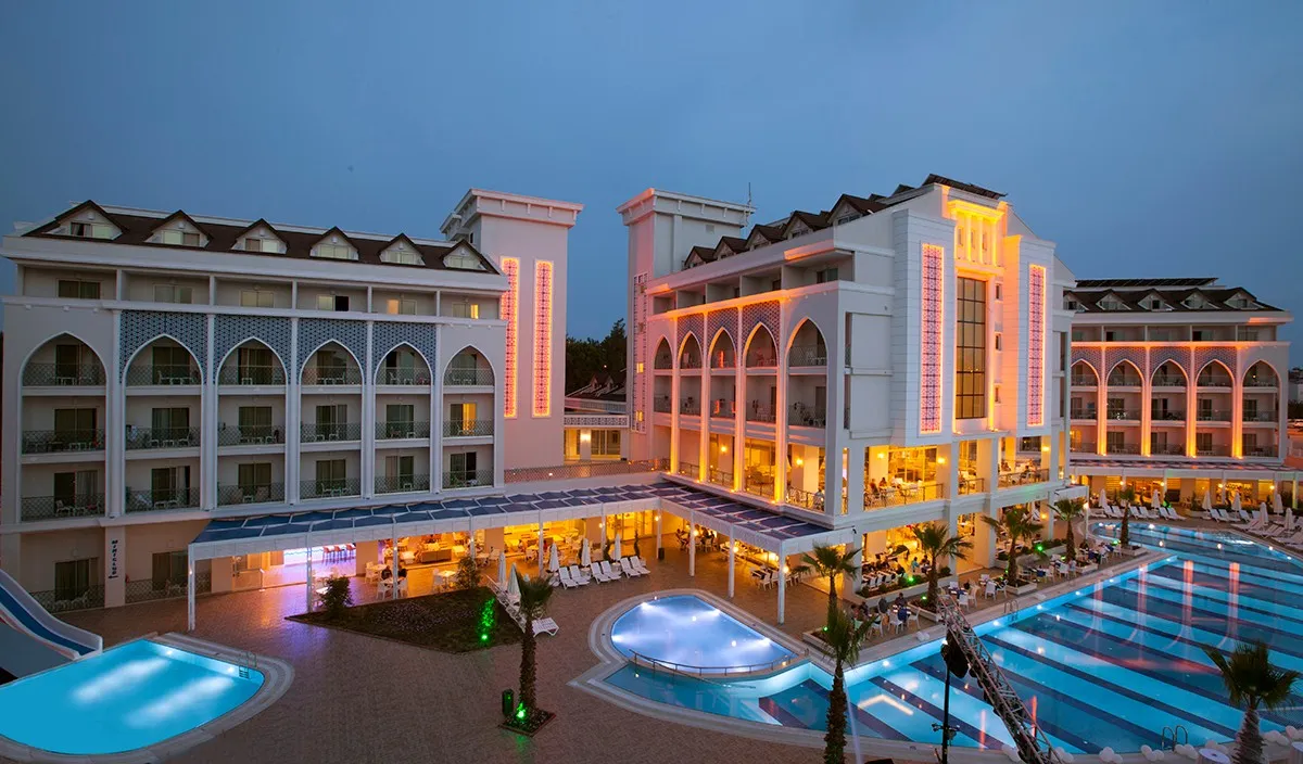 Otel Genel Görünüm