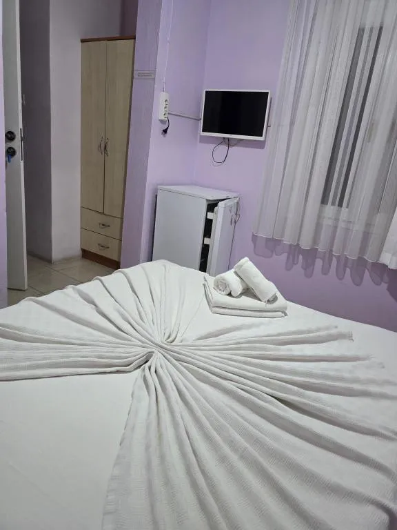 Ekonomik Oda,Avlu Manzaralı,Bahçe Katı