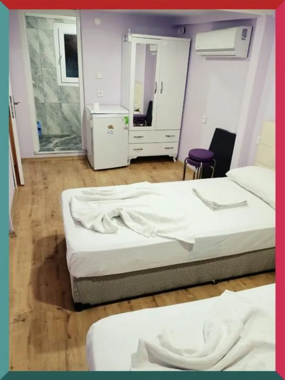 Standart Oda,Bahçe veya Sokak Manzaralı,2. Kat
