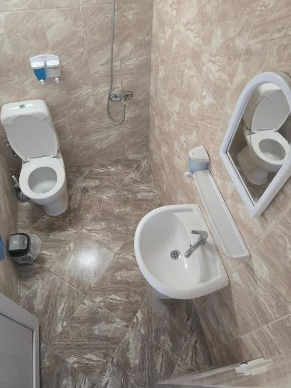 Aile Odası,Bahçe veya Sokak Manzaralı,Balkonlu