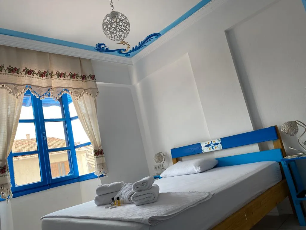  Kiraz Otel İkiz Yataklı Oda,Deniz veya Kara Manzaralı,1. Kat