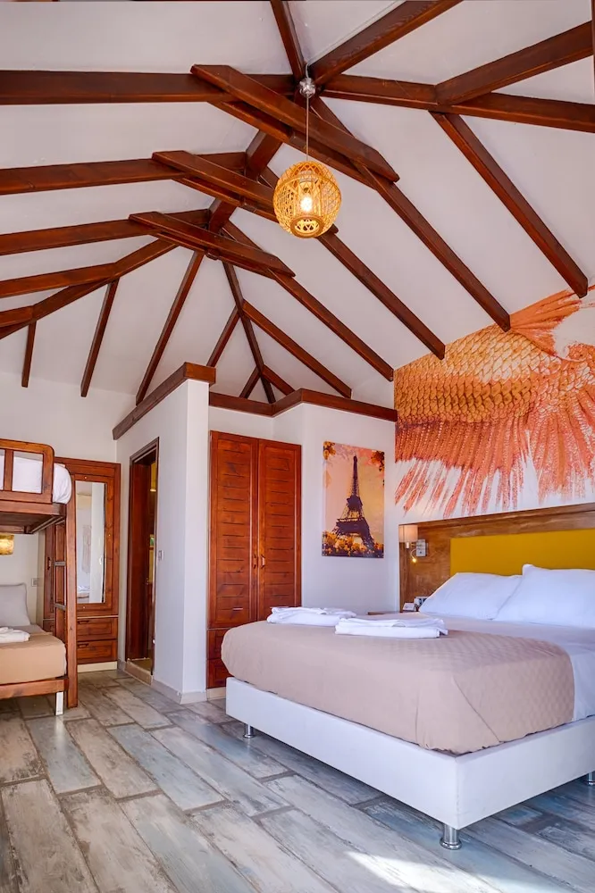 Family Dört Kişilik Oda, Deniz Manzaralı