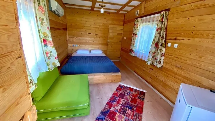 Bungalow,Havuz Manzaralı,Balkonlu