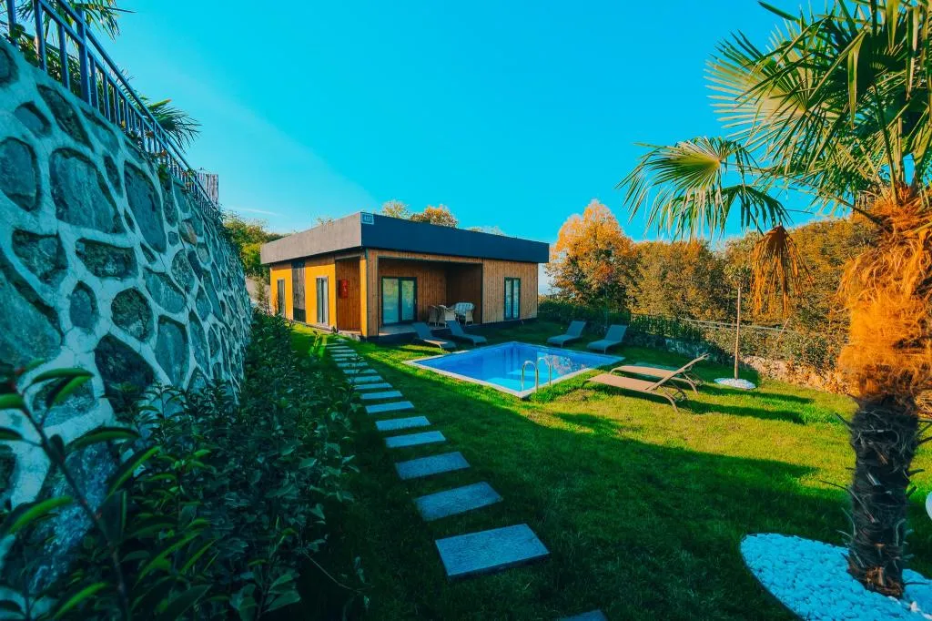 3+1 Villa,Göl Manzaralı,Özel Havuzlu