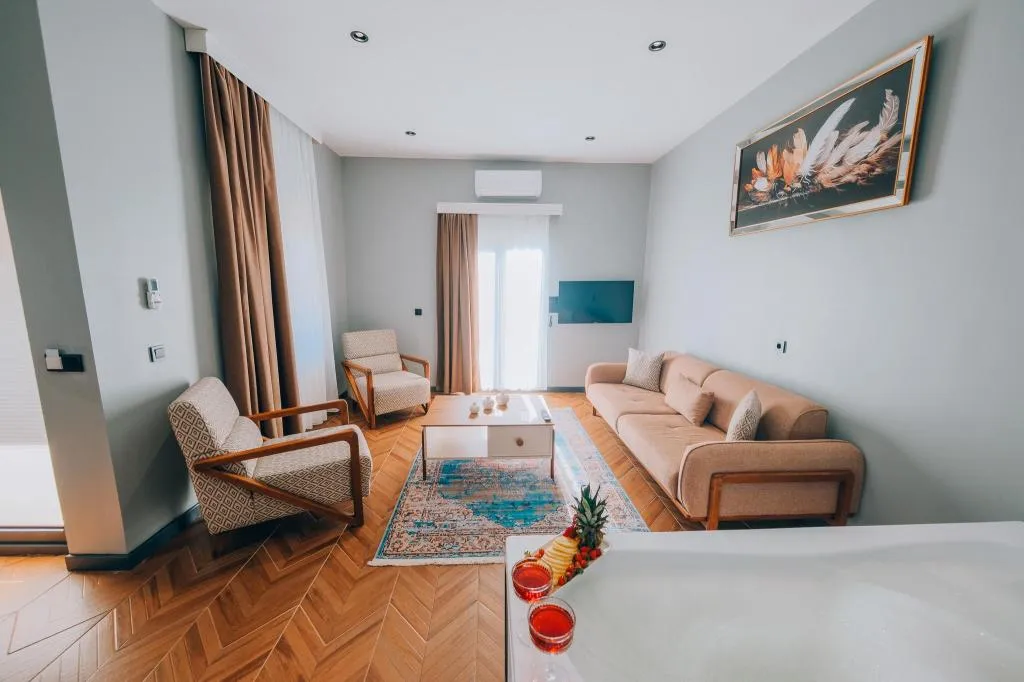 1+1 Villa,Göl veya Bahçe Manzaralı,Özel Havuzlu