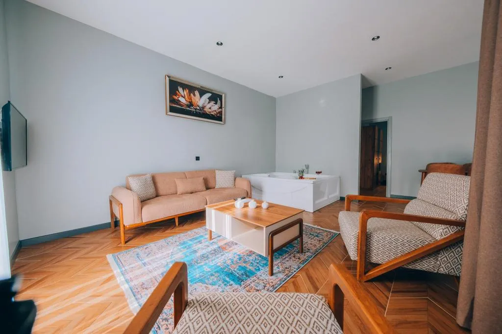 1+1 Villa,Göl veya Bahçe Manzaralı,Özel Havuzlu