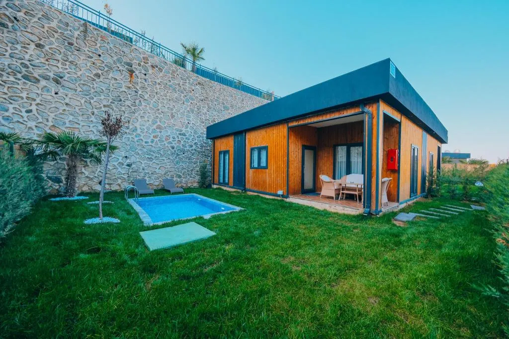 1+1 Villa,Göl veya Bahçe Manzaralı,Özel Havuzlu