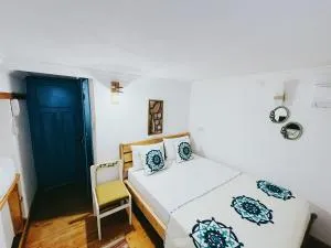 Kırlangıç Pansiyon Sığacık