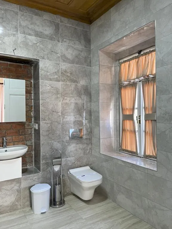 Aile Suiti,Köy Manzaralı,2. Kat