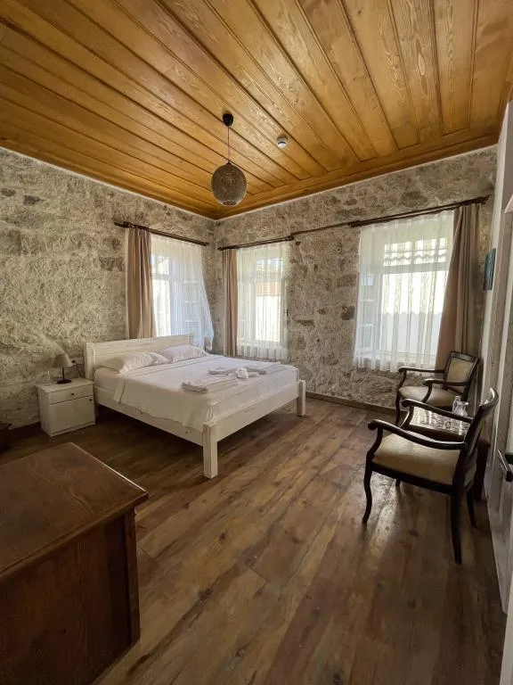Aile Suiti,Köy Manzaralı,2. Kat
