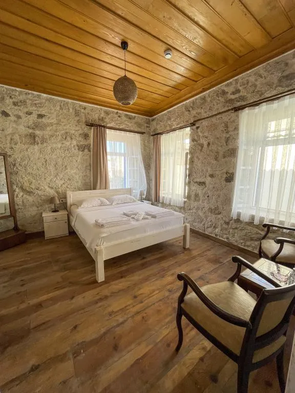 Aile Suiti,Köy Manzaralı,2. Kat