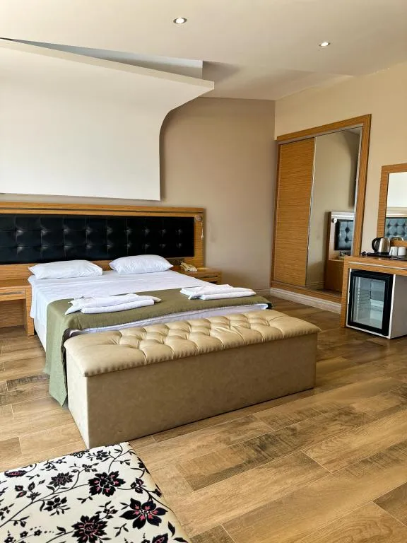 Deluxe Üç Kişilik Oda ,Deniz Manzaralı