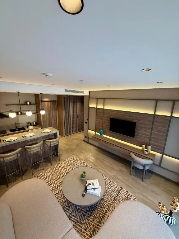 1+1 Suite
