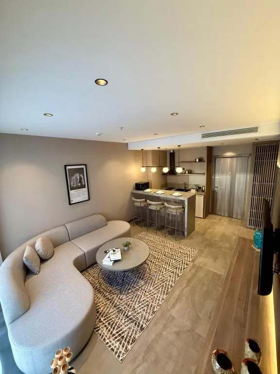 1+1 Suite