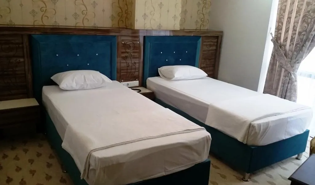 Twin,Şehir Manzaralı