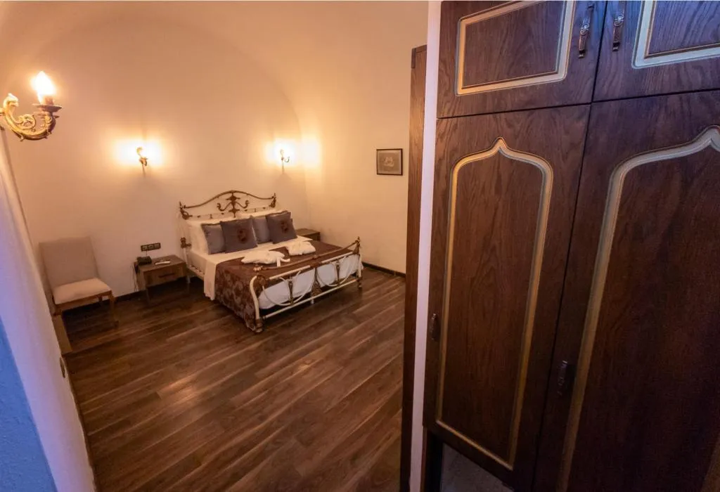 Suite,Havuz Manzaralı