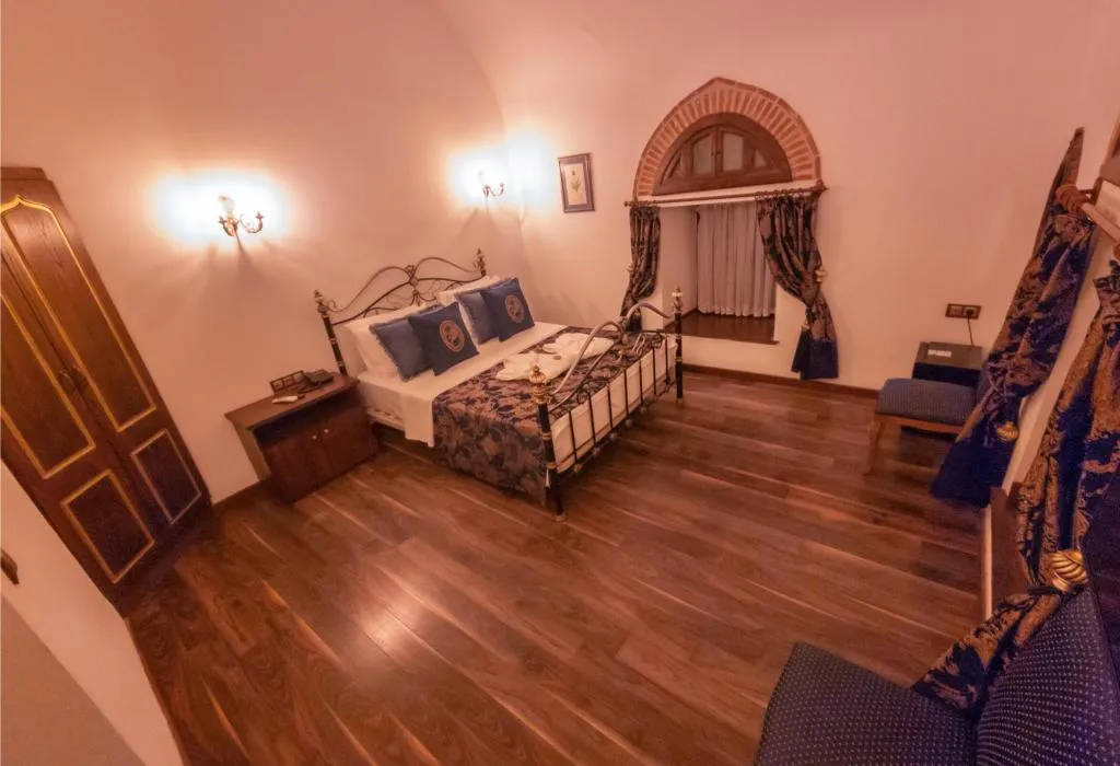 Suite,Havuz Manzaralı