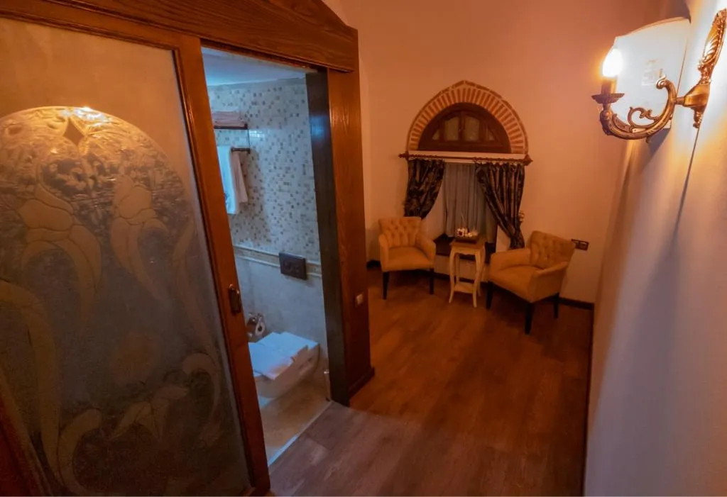 Suite,Havuz Manzaralı