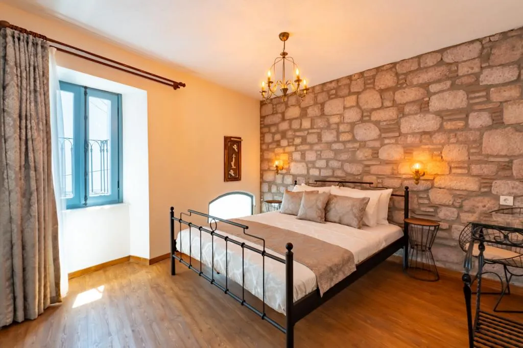Çift Kişilik,Şehir Manzaralı,Balkonsuz