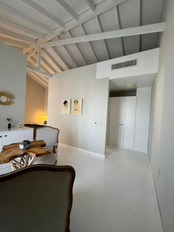 Suite,Havuz Manzaralı