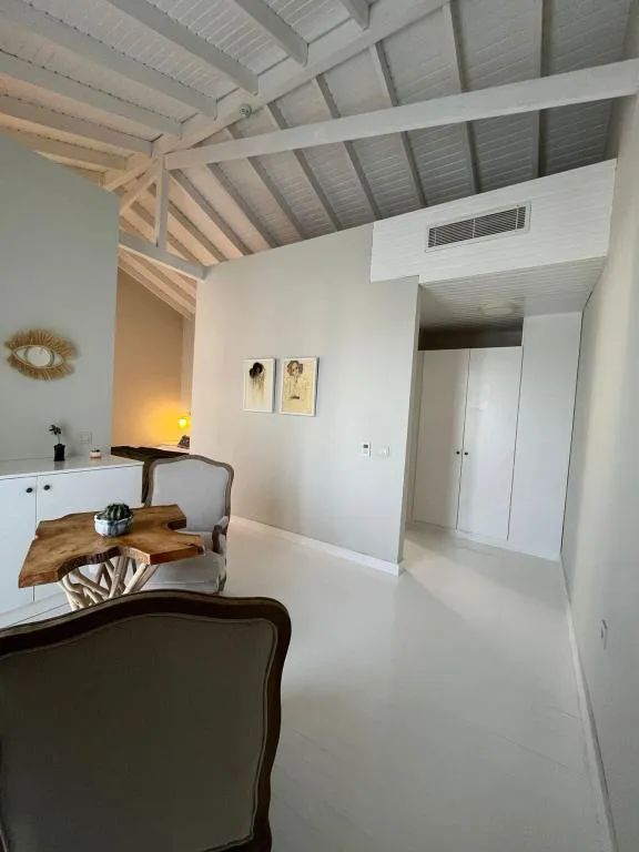 Suite,Havuz Manzaralı