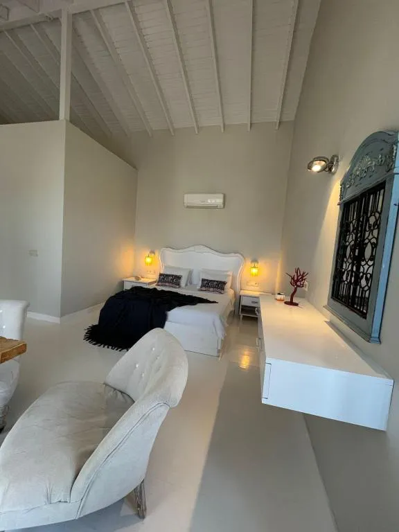 Suite,Havuz Manzaralı