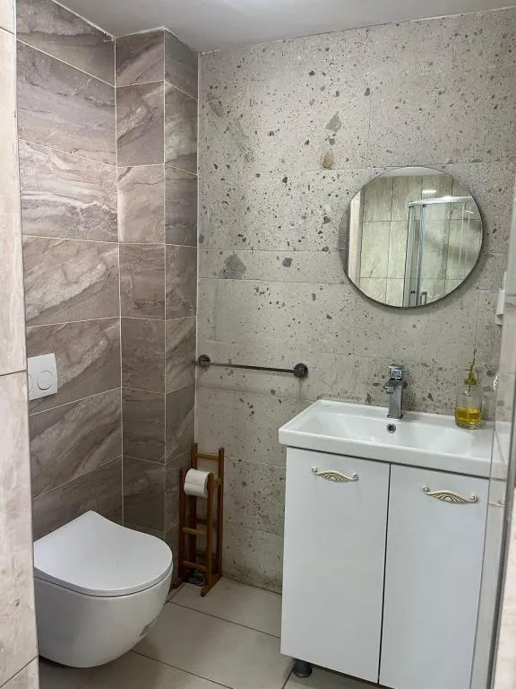 Family Room,Havuz Manzaralı