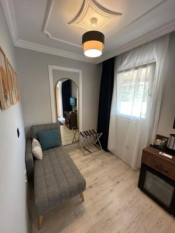 Suite,Bahçe Manzaralı,Bahçe Katı