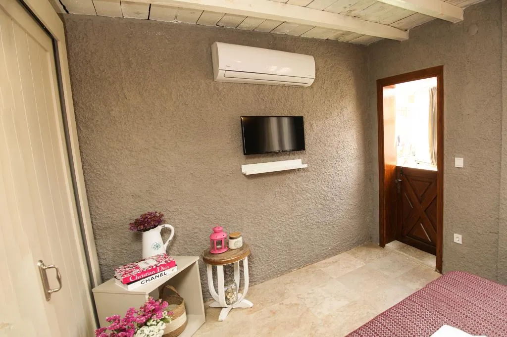 Bungalow,Bahçe Manzaralı