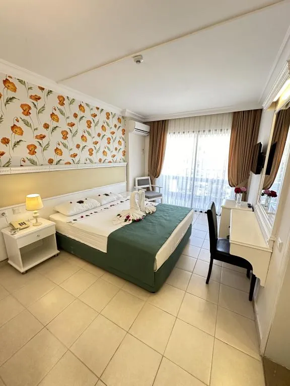 Standart Oda,Deniz Manzaralı,Balkonlu
