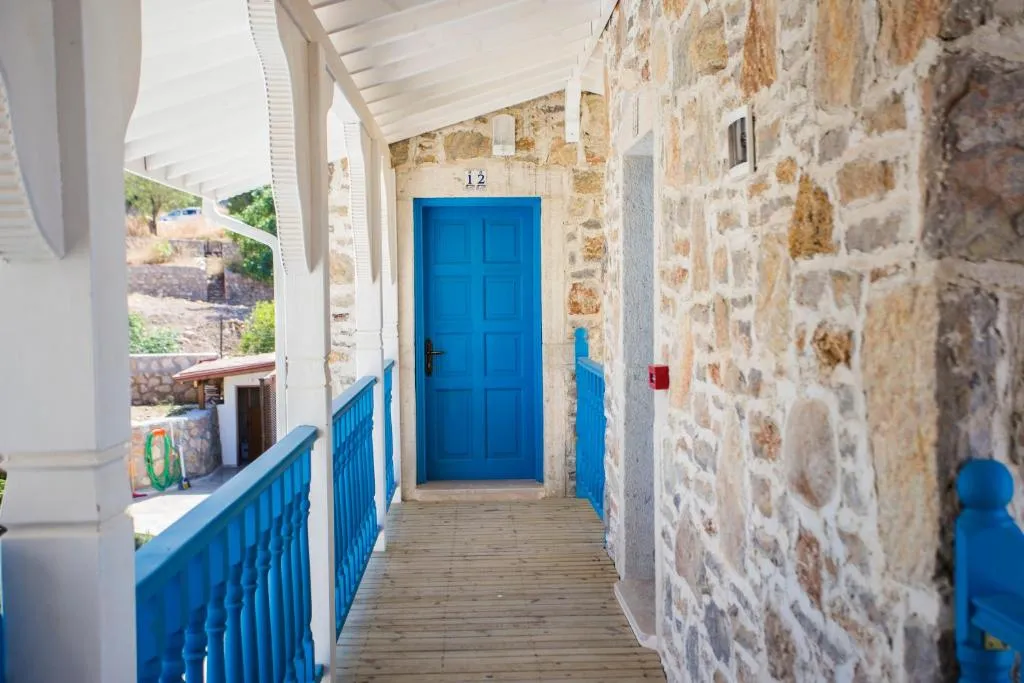 Standart Oda,Bahçe Manzaralı,Havuzlu
