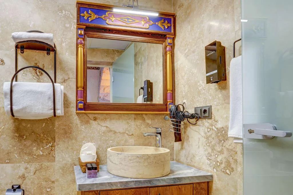 Junior Suite,Jakuzili