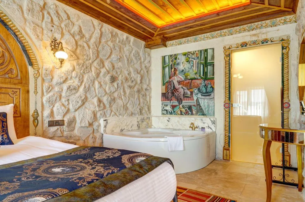 Junior Suite,Jakuzili