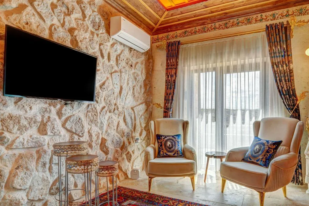 Junior Suite,Jakuzili