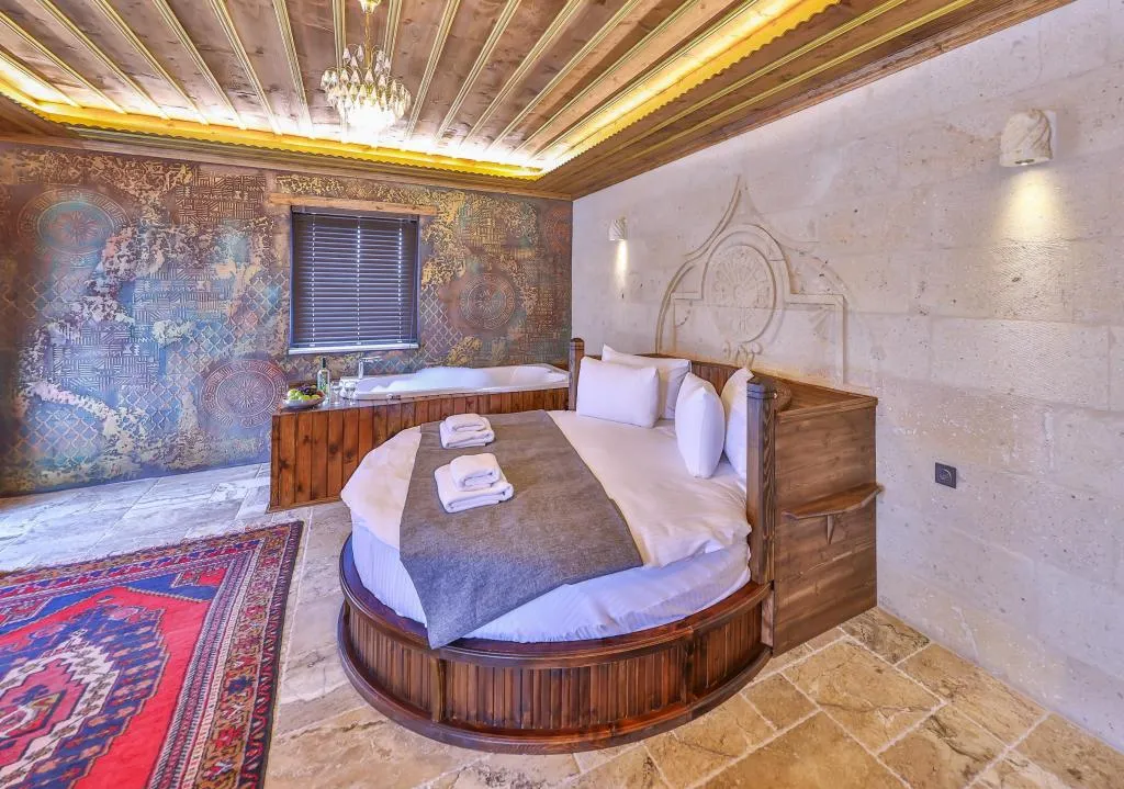 PREMIUM DOUBLE ROOM 305