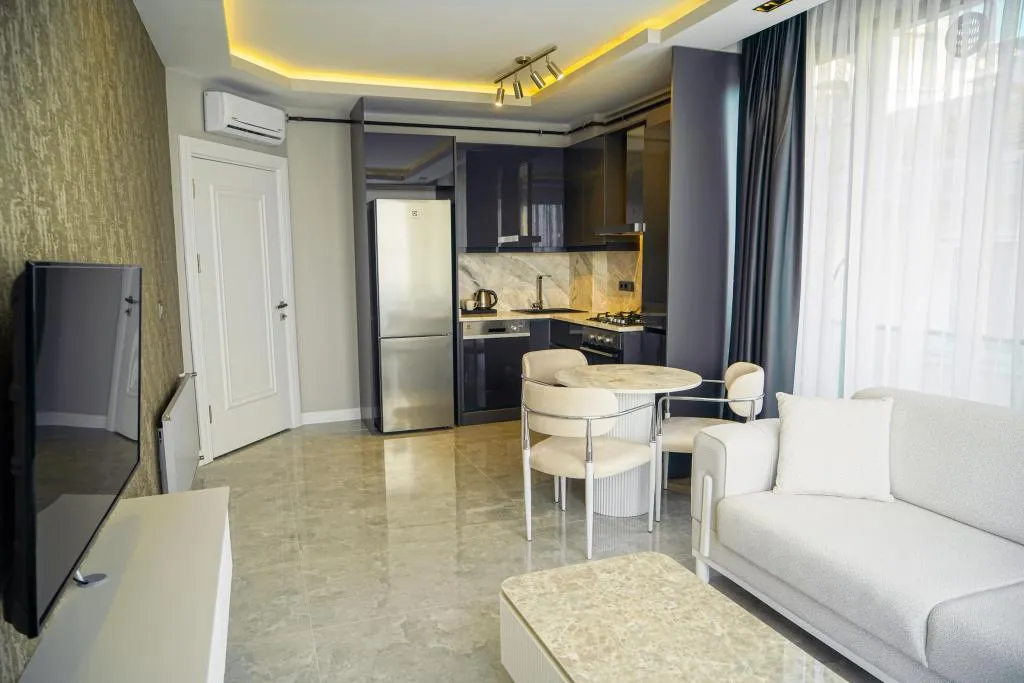 Junior Suite with King Size Bed, Sea View