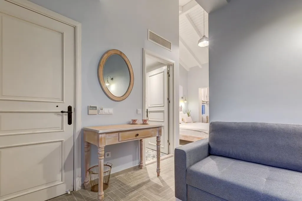 Suite,Havuz Manzaralı