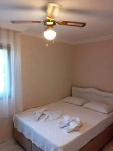 Ela Ela Bungalov Evler