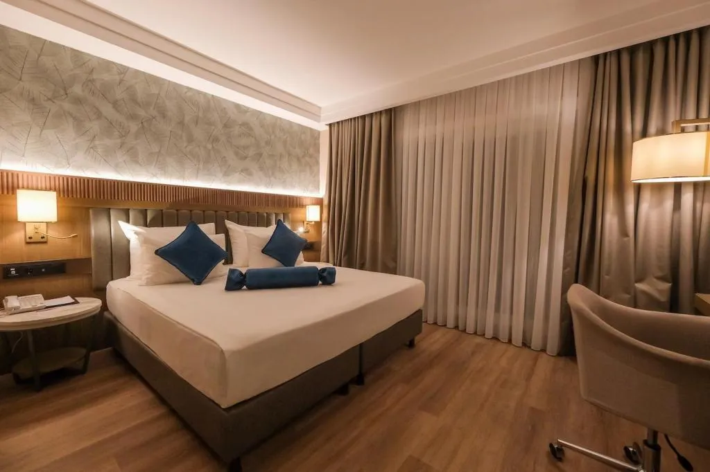 Atrium Room
