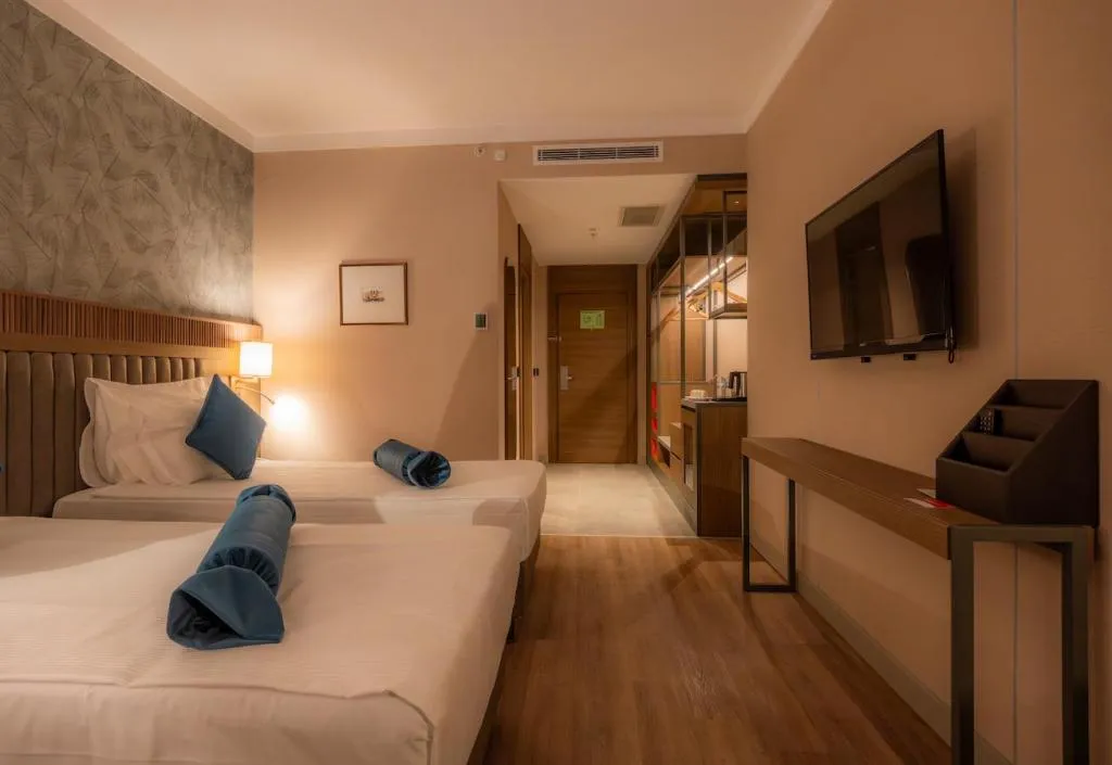 Standart Çift Kişilik İki Ayrı Yataklı Oda