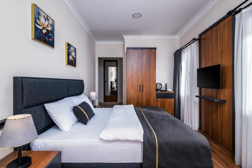 Standart Oda,Şehir Manzaralı,Büyük Yataklı